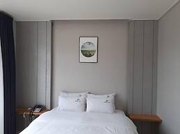 Tongyeong Bridge Hotel