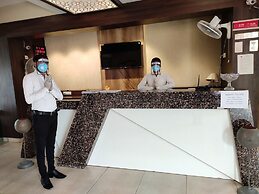 Hotel Maple Delite