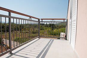 Hvar-Holiday Apartments