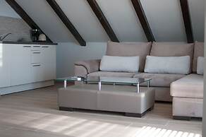 Hvar-Holiday Apartments