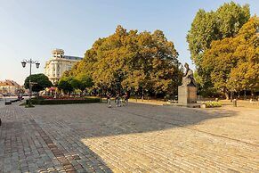 Royal Route Apartment for 10 people