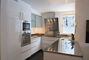 Chalet Altesse Serviced Apartments