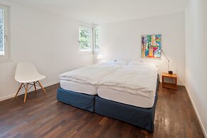 Chalet Altesse Serviced Apartments