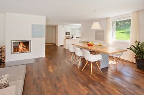 Chalet Altesse Serviced Apartments