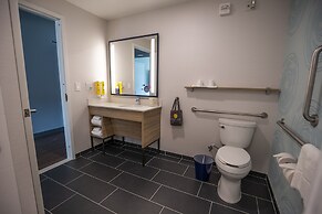 TRU By Hilton Allen Dallas