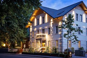 Sunrose 7 - Gourmet & SPA Hotel (16+)