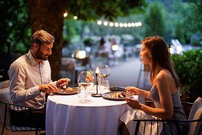 Sunrose 7 - Gourmet & SPA Hotel (16+)