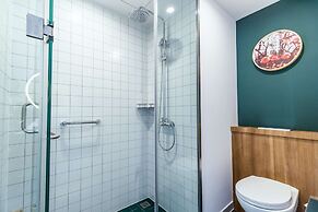 Campanile Shanghai Huaihai