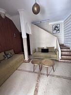 Riad NayaNour