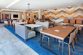 La Quinta Inn & Suites by Wyndham Limon