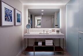 Hyatt Regency Portland at the Oregon Convention Center