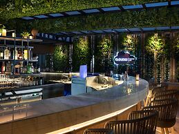 Doubletree By Hilton Surabaya