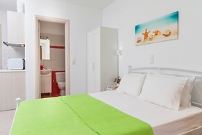 Naxos Diamond Studios Apartments