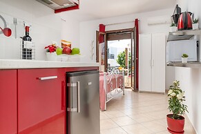 Naxos Diamond Studios Apartments