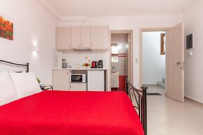 Naxos Diamond Studios Apartments