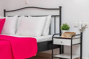 Naxos Diamond Studios Apartments