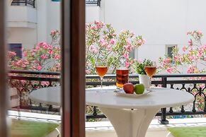 Naxos Diamond Studios Apartments