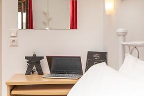 Naxos Diamond Studios Apartments