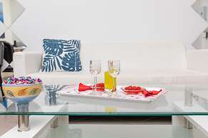 Naxos Diamond Studios Apartments