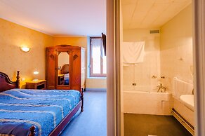Hotel Le Commerce
