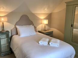 The Walton House near City Center