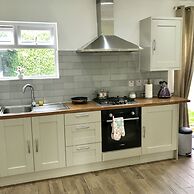 The Woodfarm Lodge - 3 Bedroom House