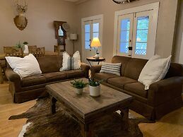 The Schmitz Bed & Breakfast