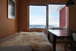 Inuk Hostels
