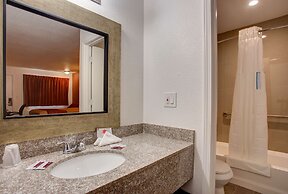 Motel 6 Branson, MO
