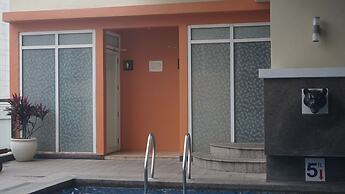 Birch Tower Harbour Escape Deluxe