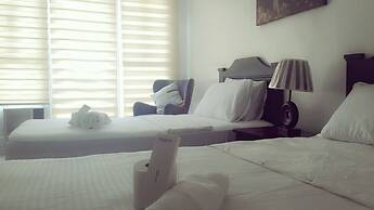 Birch Tower Harbour Escape Deluxe