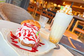 La Hacienda Marina Bay Chatan