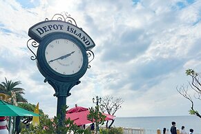 La Hacienda Marina Bay Chatan