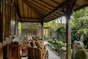 Moringa Ubud Villa