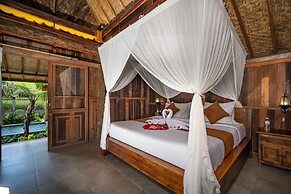 Moringa Ubud Villa