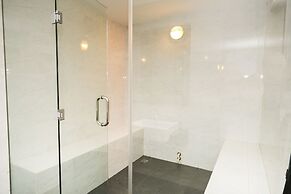 Lovina Residences at Harbour Bay