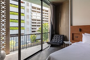 Reno Hotel Bangkok