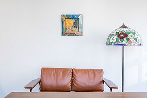 Almas Guest House - Hostel