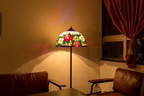 Almas Guest House - Hostel