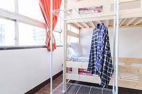 Almas Guest House - Hostel