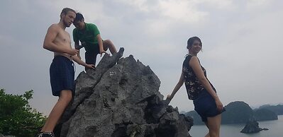 Aroma Cat Ba sea view hotel