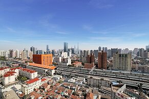 Landsea Apartment Downtown Branch