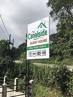 Canalside Villa & Guest House