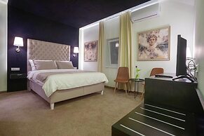 4Rooms 4U