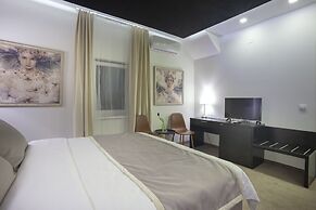 4Rooms 4U