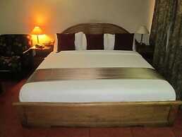 Crystal Palace Hotel