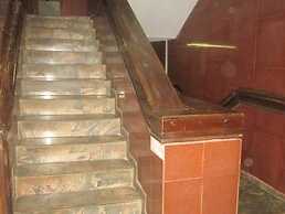 Crystal Palace Hotel