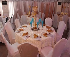 Crystal Palace Hotel