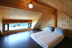 Tongyeong Daore Pension