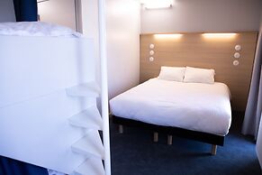 The People Hostel - Tours